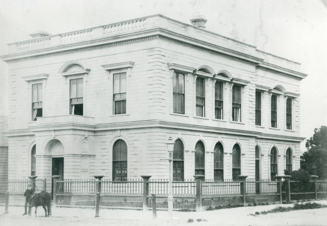 Napier premises built 1865 resized
