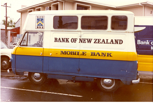 Hamilton East Mobile Bank taken in July 1981